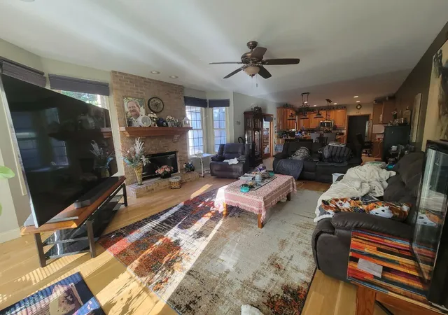 Homes for sale in Peoria, IL | 2601 W Windflower Ct, Peoria, IL 61615 | MLS# 12691772