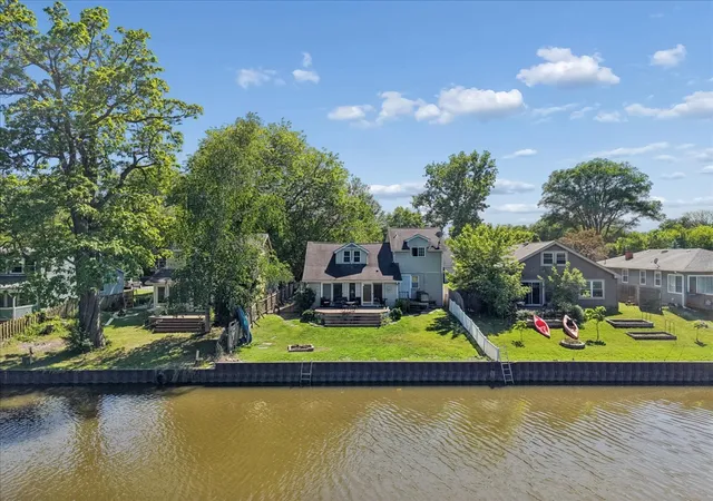 Homes for sale in Antioch, IL | 42515 N Forest Ln, Antioch, IL 60002 | MLS# 12691843