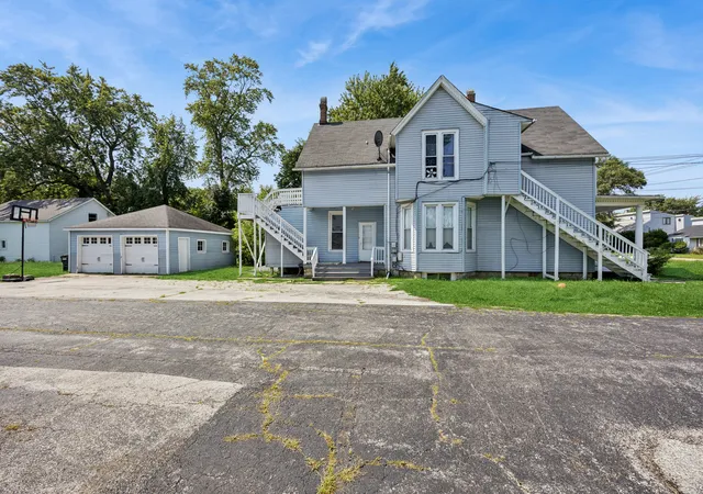 Photo 2 of Multi family home for sale at 507 E 158th Street, South Holland, IL 60473 | MLS# 12691853 | Listing updated on 2026-09-30