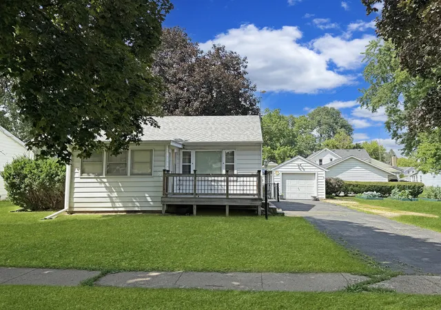 Homes for sale in Freeport, IL | 720 W American St, Freeport, IL 61032 | MLS# 12691874