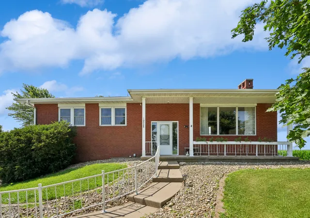 Homes for sale in Taylor Ridge, IL | 10928 134Th Ave, Taylor Ridge, IL 61284 | MLS# 12691879