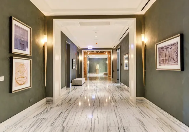 2nd image of 118 E Erie St, Chicago, IL 60611