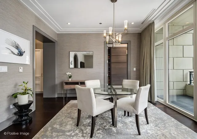 4th image of 118 E Erie St #21B, Chicago, IL 60611 | MLS# 12691894