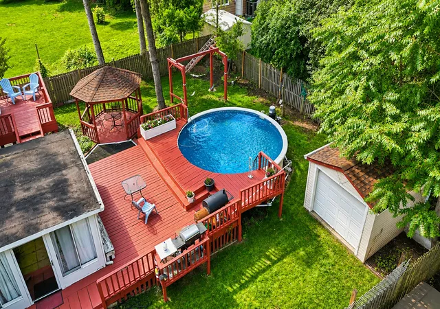 Photo 3 of Single family home for sale at 10706 S Neenah Ave, Worth, IL 60482 | MLS# 12691916 | Listing updated on 2026-08-06