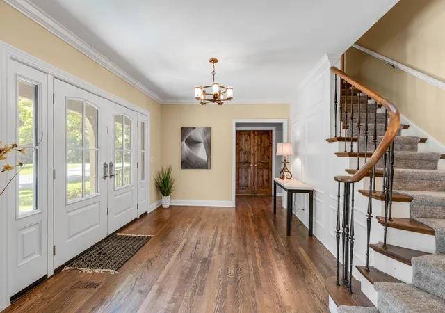 4th image of 419 Caesar Dr, Barrington, IL 60010 | MLS# 12691919