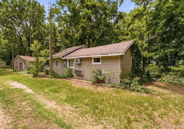 Homes for sale in Keithsburg, IL | 20 Willits Ln, Keithsburg, IL 61442 | MLS# 12691945