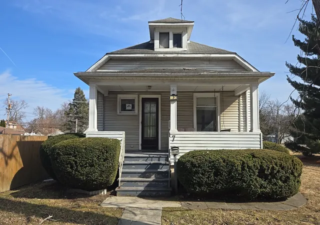 1st image of 7 N State St, Glenwood, IL 60425 | MLS# 12691956