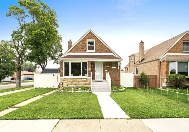 Homes for sale in Chicago, IL | 5701 S Mobile Ave, Chicago, IL 60638 | MLS# 12691960