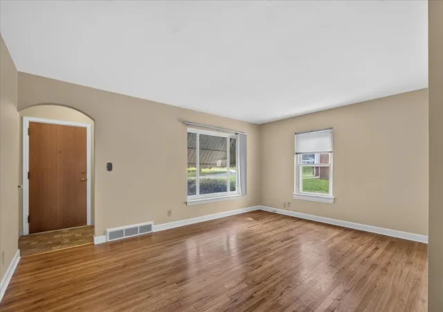 Homes for sale in Rockford, IL | 911 21st St, Rockford, IL 61108 | MLS# 12691968