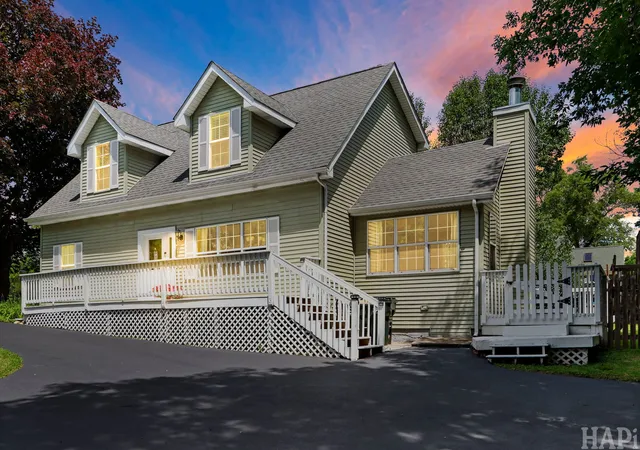 41st image of 40431 N Fairview St, Antioch, IL 60002 | MLS# 12691991