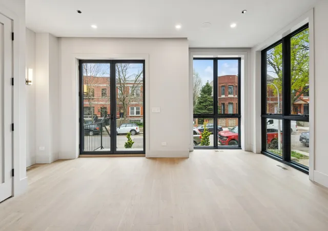 3rd image of 2434 W Superior St, Chicago, IL 60612 | MLS# 12692042