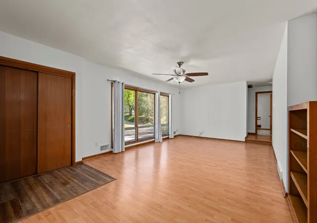 Photo 4 of Sale Pending at 2400 27th Street, Rock Island, IL 61201 | MLS# 12692057 | Listing updated on 2026-10-02
