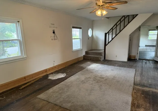 5th image of 1110 E Oak St, West Frankfort, IL 62896 | MLS# 12692067