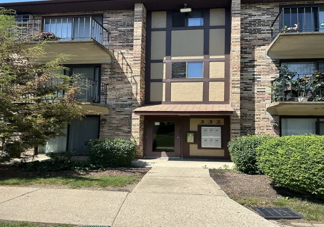 1st image of 332 Klein Creek Ct #B, Carol Stream, IL 60188 | MLS# 12692115