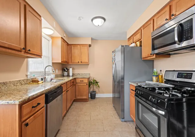 5th image of 251 W 10Th St, Chicago Heights, IL 60411 | MLS# 12692154