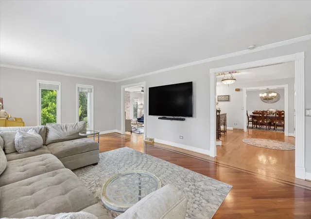 Photo 4 of Single family home for sale at 1490 Wood Ave, Downers Grove, IL 60515 | MLS# 12692173 | Listing updated on 2026-09-24
