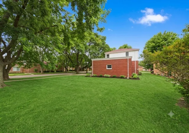 Homes for sale in Chicago, IL | 11659 S Maplewood Ave, Chicago, IL 60655 | MLS# 12692176