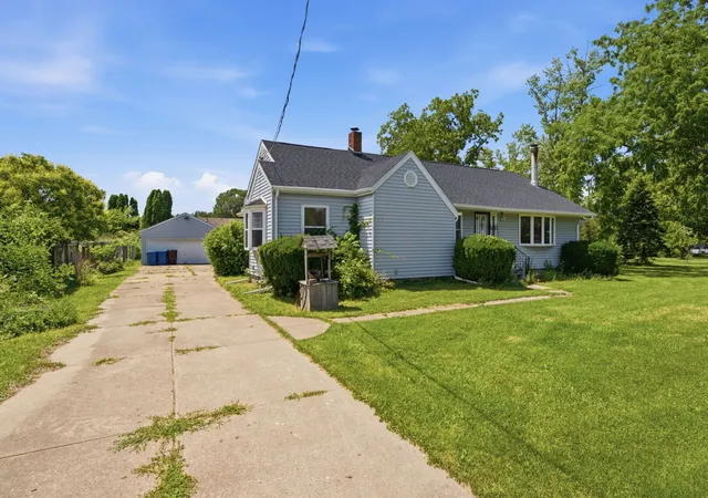 Homes for sale in East Moline, IL | 2017 Colona Rd, East Moline, IL 61244 | MLS# 12692191