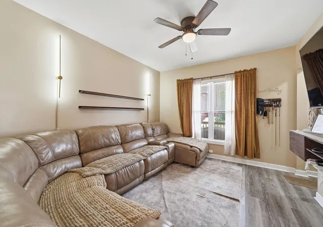 3rd image of 10747 S Forest Ave, Chicago, IL 60628 | MLS# 12692194