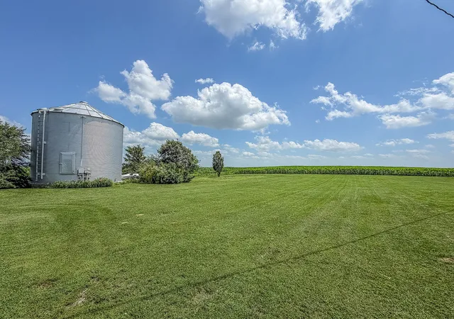 Homes for sale in Gifford, IL | 2273 County Road 3100, Gifford, IL 61847 | MLS# 12692195