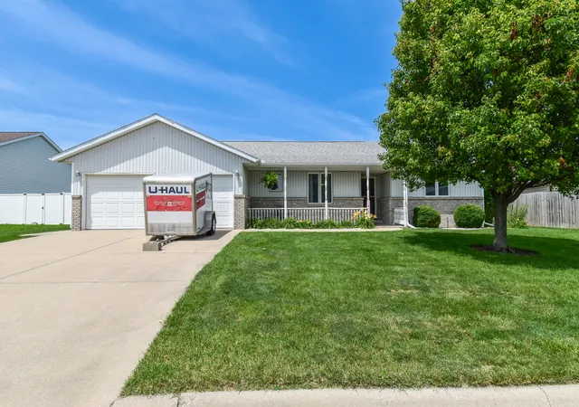 37th image of 1415 Bethany Ln, Pontiac, IL 61764 | MLS# 12692218