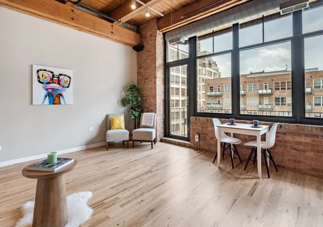 Homes for sale in Chicago, IL | 625 W Jackson Blvd #606, Chicago, IL 60661 | MLS# 12692229