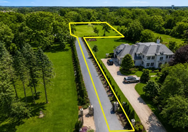 2nd image of 5s541 S Radcliff Rd, Naperville, IL 60563 | MLS# 12692253