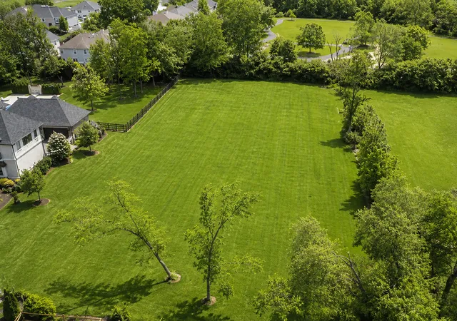 4th image of 5S541 S Radcliff Rd, Naperville, IL 60563 | MLS# 12692253