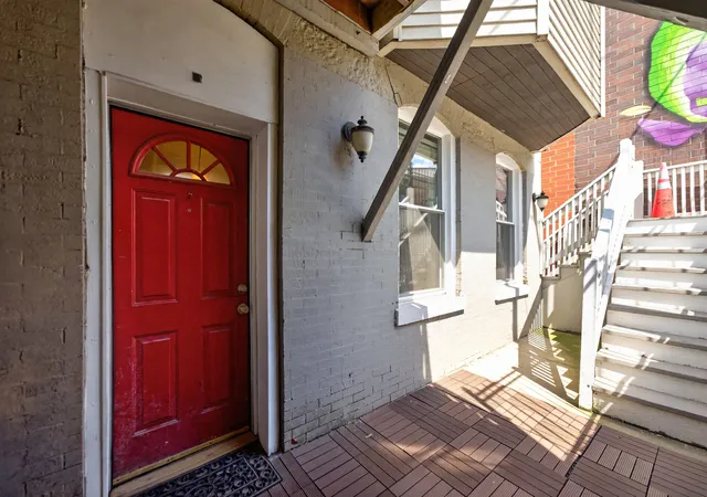 Homes for sale in Chicago, IL | 1629 N Clybourn Ave #G, Chicago, IL 60614 | MLS# 12692273