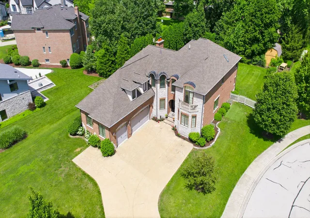 4th image of 1736 Brian Grant Ct, Downers Grove, IL 60516 | MLS# 12692340