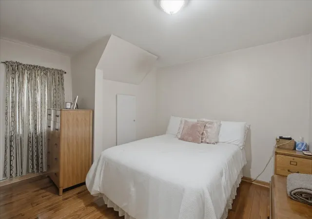 Listing Photo 5 - Condo for sale in building located at 3859 N Whipple St, Chicago, IL 60618