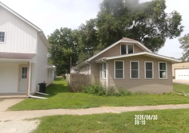 Homes for sale in Lyndon, IL | 215 1st Ave, Lyndon, IL 61261 | MLS# 12692366