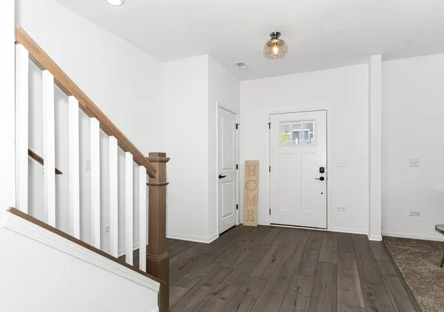 5th image of 4415 Chelsea Manor Cir, Aurora, IL 60504 | MLS# 12692370