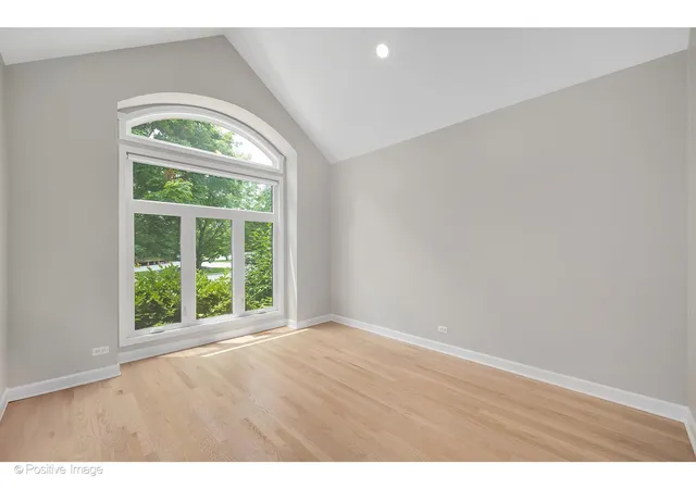 4th image of 1103 Compass Ct, Naperville, IL 60540 | MLS# 12692421