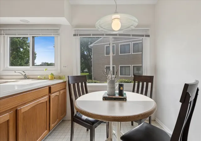 Homes for sale in Buffalo Grove, IL | 172 Morningside Ln #24, Buffalo Grove, IL 60089 | MLS# 12692430