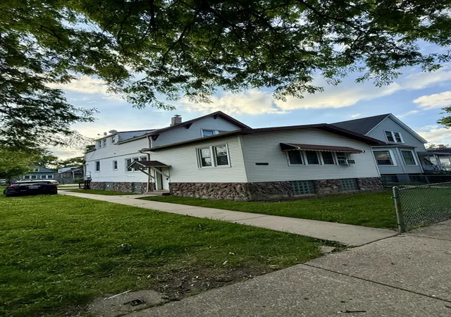 Homes for sale in Chicago, IL | 6442 S Wolcott Ave, Chicago, IL 60636 | MLS# 12692444