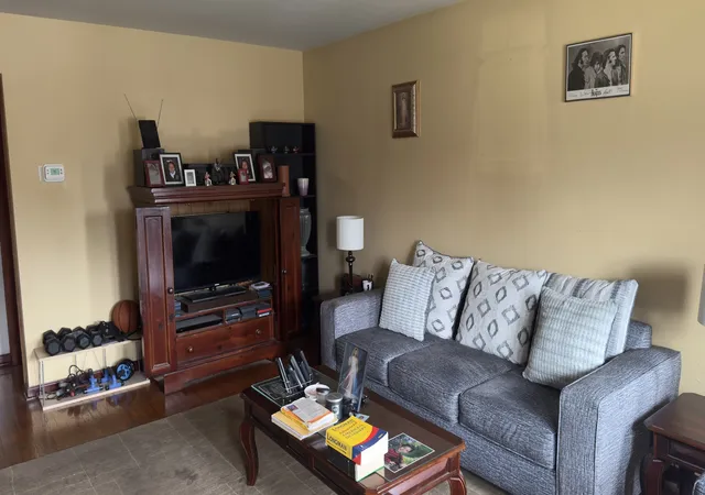 Photo 4 of Single family home for sale at 4732 S Lavergne Ave, Chicago, IL 60638 | MLS# 12692475 | Listing updated on 2026-10-09