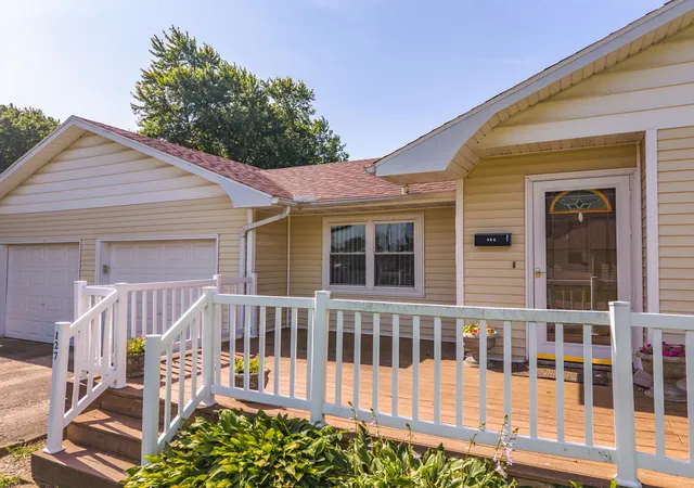 3rd image of 127 W 1St St, Minonk, IL 61760 | MLS# 12692501