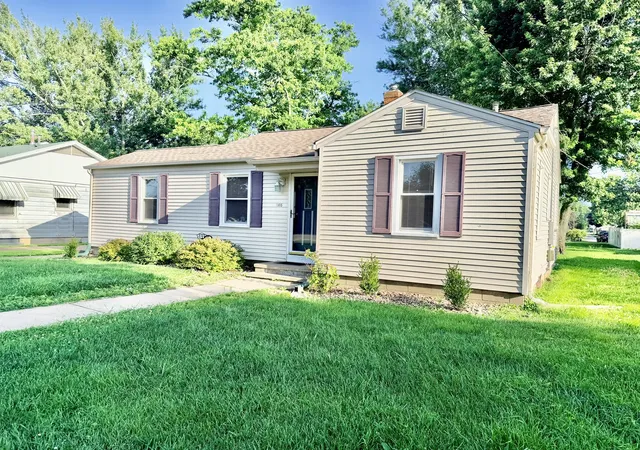 Homes for sale in Streator, IL | 1105 Carroll St, Streator, IL 61364 | MLS# 12692579