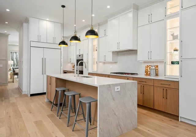 4th image of 4844 N Hermitage Ave, Chicago, IL 60640 | MLS# 12692669