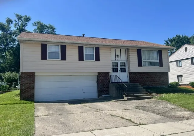 Homes for sale in Romeoville, IL | 615 Palmer Dr, Romeoville, IL 60446 | MLS# 12692682