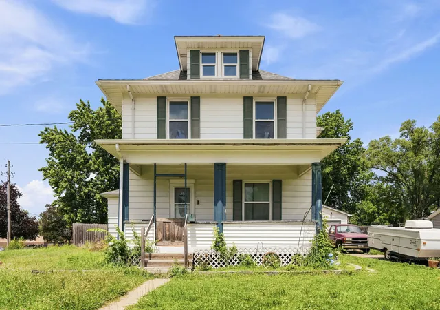 Homes for sale in Rock Island, IL | 503 21st Ave, Rock Island, IL 61201 | MLS# 12692710