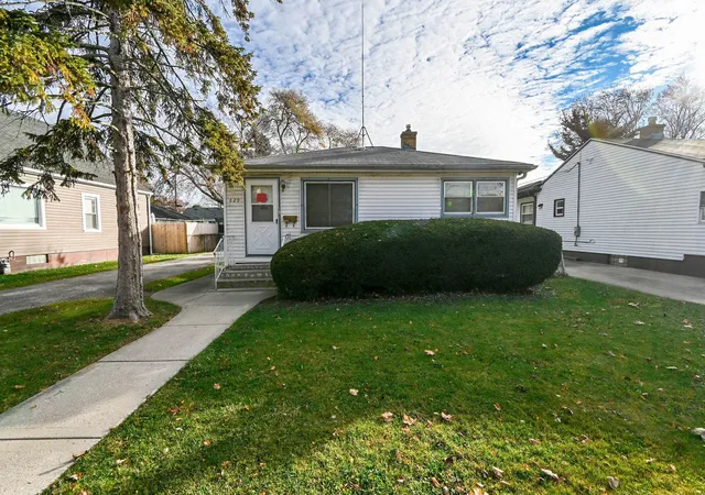 Homes for sale in Waukegan, IL | 629 S Fulton Ave, Waukegan, IL 60085 | MLS# 12692721
