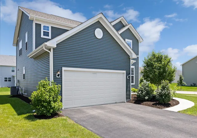 4th image of 2088 Bent Grass Wy, Bolingbrook, IL 60490 | MLS# 12692733