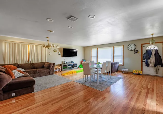 2nd image of 7832 Lamon Ave, Burbank, IL 60459 | MLS# 12692742