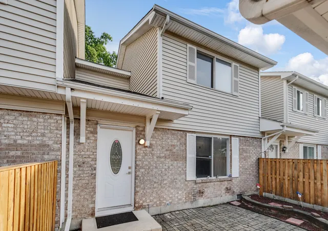 1st image of 18 Woodsorrel Pl, Woodridge, IL 60517 | MLS# 12692755