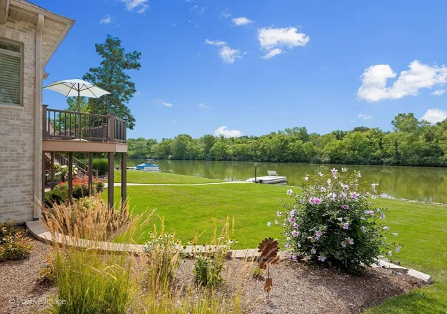 2nd image of 335 Edgewater Dr, Morris, IL 60450 | MLS# 12692772