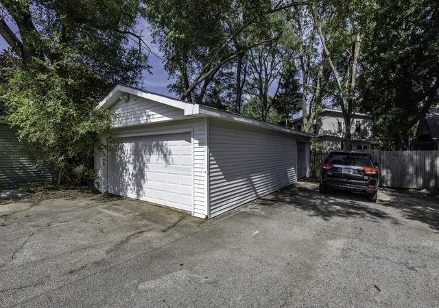 Homes for sale in Zion, IL | 2408 Elim Ave, Zion, IL 60099 | MLS# 12692779
