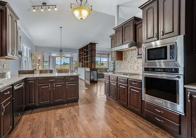 Photo 3 of Single family home for sale at 13716 S Palmetto Dr, Plainfield, IL 60544 | MLS# 12692781 | Listing updated on 2026-10-08