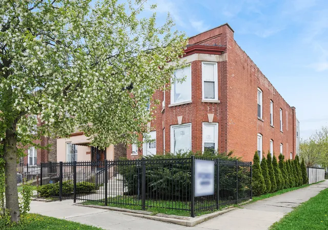 2nd image of 184 N Leamington Ave, Chicago, IL 60644 | MLS# 12692783